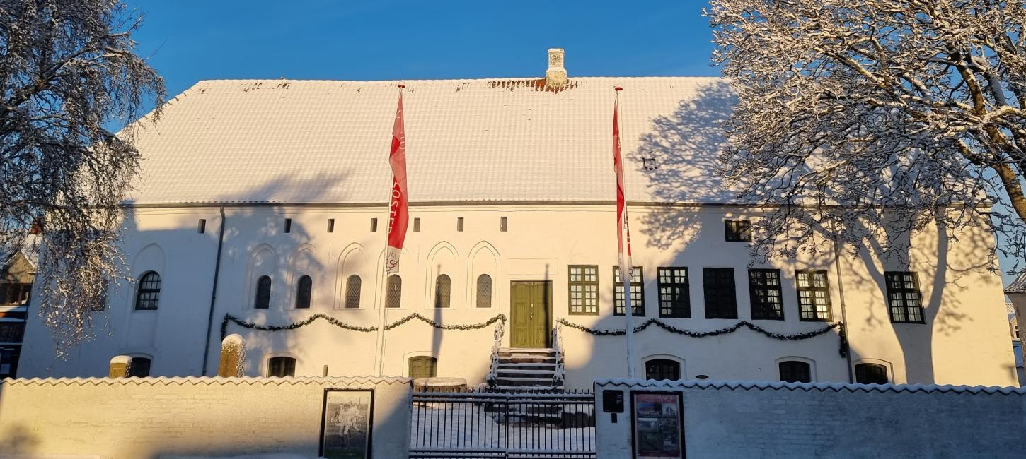 Dueholm Kloster, vinter, sne - Museum Mors